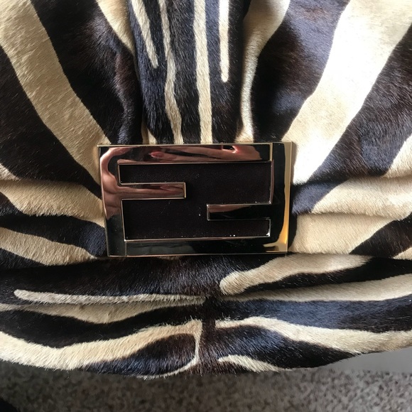 FENDI shoulder bag - Picture 2 of 2